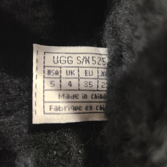 UGG Tasman Slippers - Picture 6 of 6